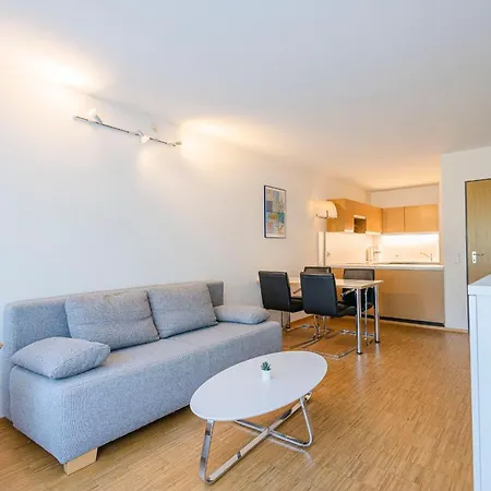 Ferienwohnpark Zwei-zimmer-apartment 49 05 Immenstaad am Bodensee